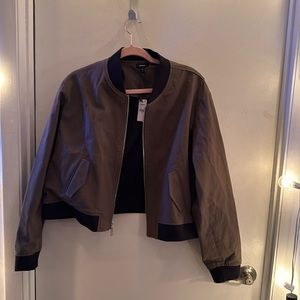Olive green cropped XL  bomber jacket from express, NWT